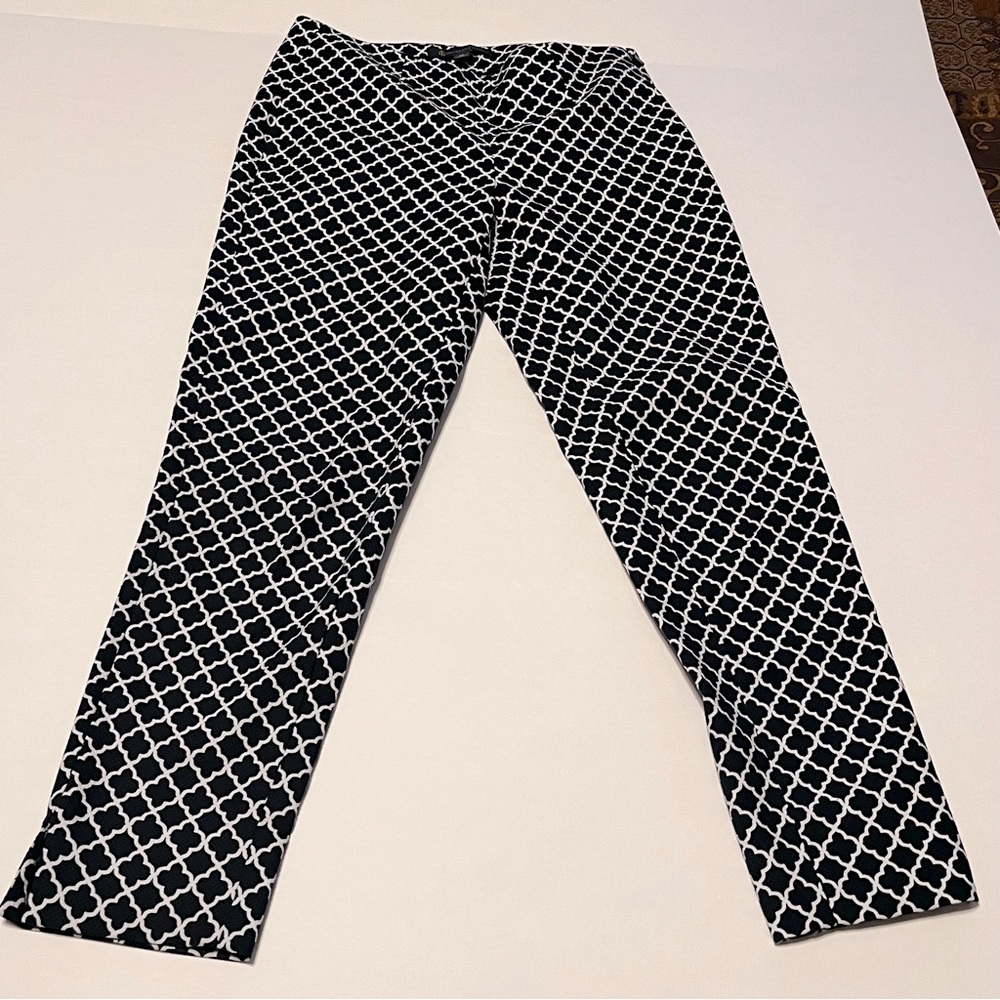 Brooks Brothers Women Size 0P 0 Petite Black White Quatrefoil Natalie Fit Preppy